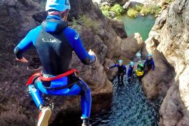 Descenso de barranco